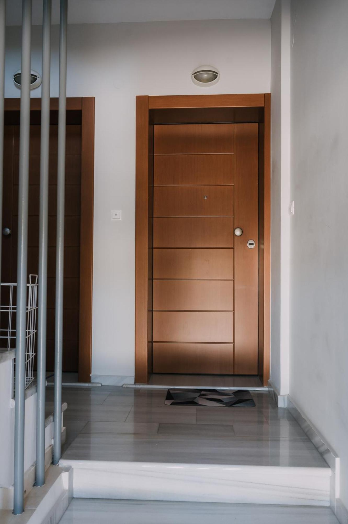 Hb Modern Apartments Толон Экстерьер фото