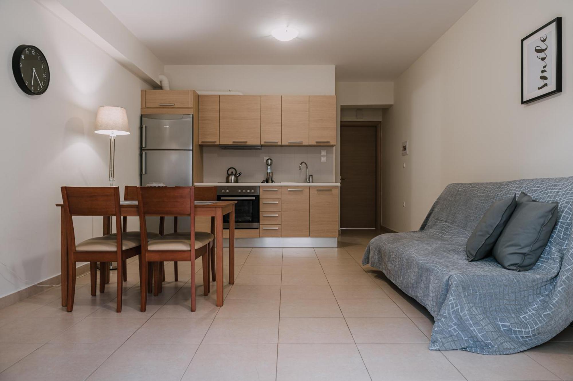 Hb Modern Apartments Толон Номер фото