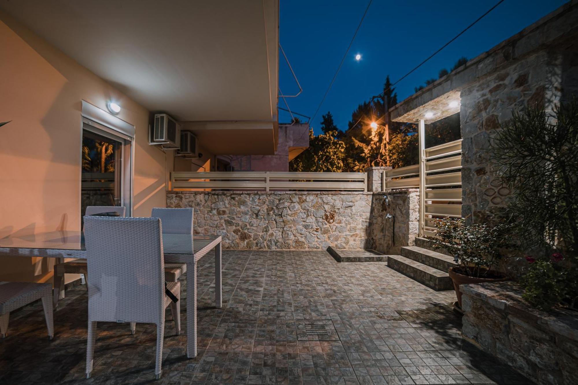 Hb Modern Apartments Толон Номер фото